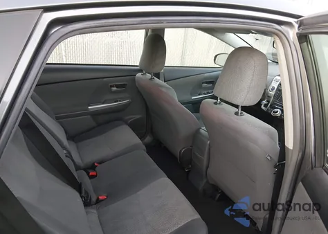 2012 Toyota Prius V Three из США, поврежденный, VIN JTDZN3EU8C3143304